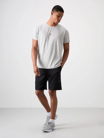Regular Pantalon de sport Tommy Life en noir