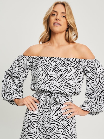 Willa Robe 'Clara' en noir / blanc, Vue avec produit