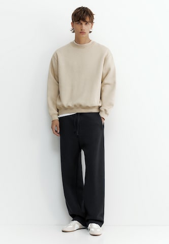 Pull&Bear Luźne Spodnie w kolorze czarny