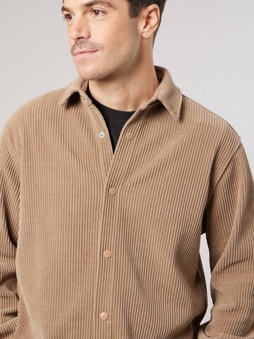 Deeluxe Regular Fit Hemd‌‌‌‌‌‌‌ in Beige