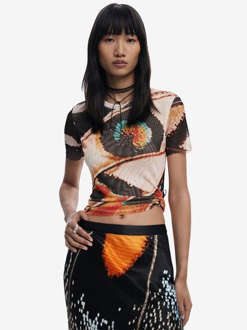 T-shirt Desigual en blanc : devant