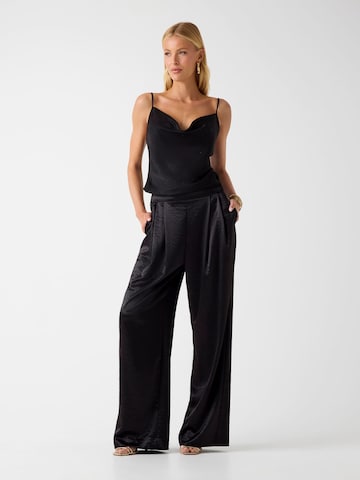 GUESS Wide leg Pants in Black
