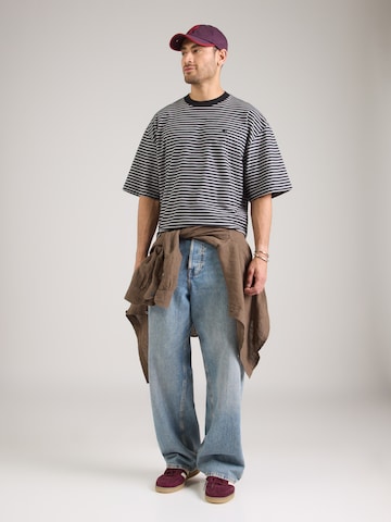 Carhartt WIP - Camiseta 'Dupree' en negro