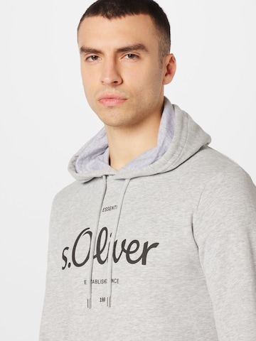 s.Oliver Sweatshirt in Grau