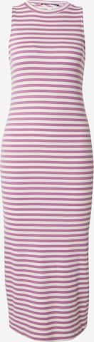 Robe QS en violet : devant