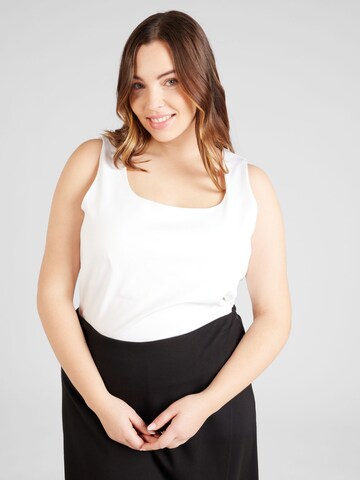 Vero Moda Curve - Top 'MILLION' en blanco: frente