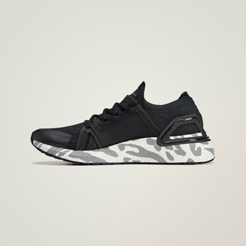 ADIDAS BY STELLA MCCARTNEY - Zapatillas de running 'Ultraboost DNA' en negro