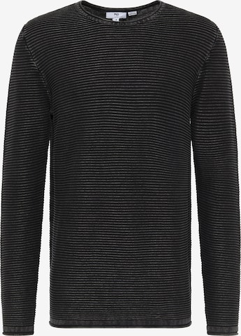 MO Sweater in Black: front
