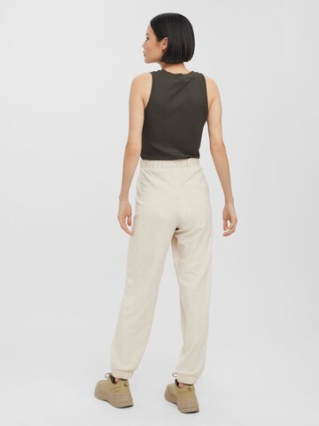 regular Pantaloni di VERO MODA in beige