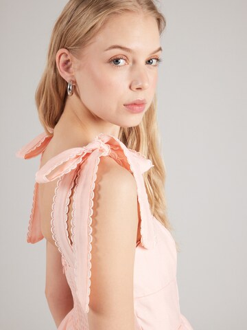 True Decadence Cocktail dress in Orange