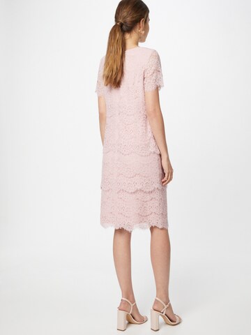 Rochie de cocktail de la Vera Mont pe roz