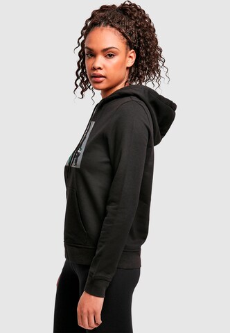 Merchcode Sweatshirt 'Banksy - Christmas Tree' in Schwarz