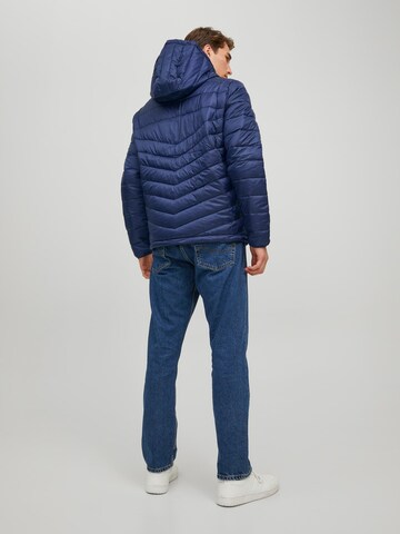 JACK & JONES - Chaqueta de entretiempo 'Hero' en azul