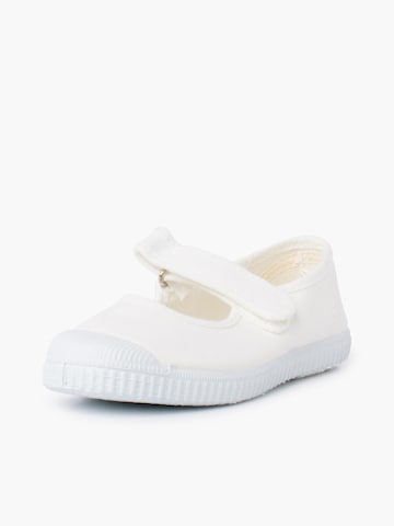 Pisamonas - Bailarina en blanco