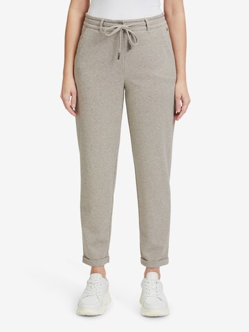 Betty & Co Tapered Broek in Bruin: voorkant