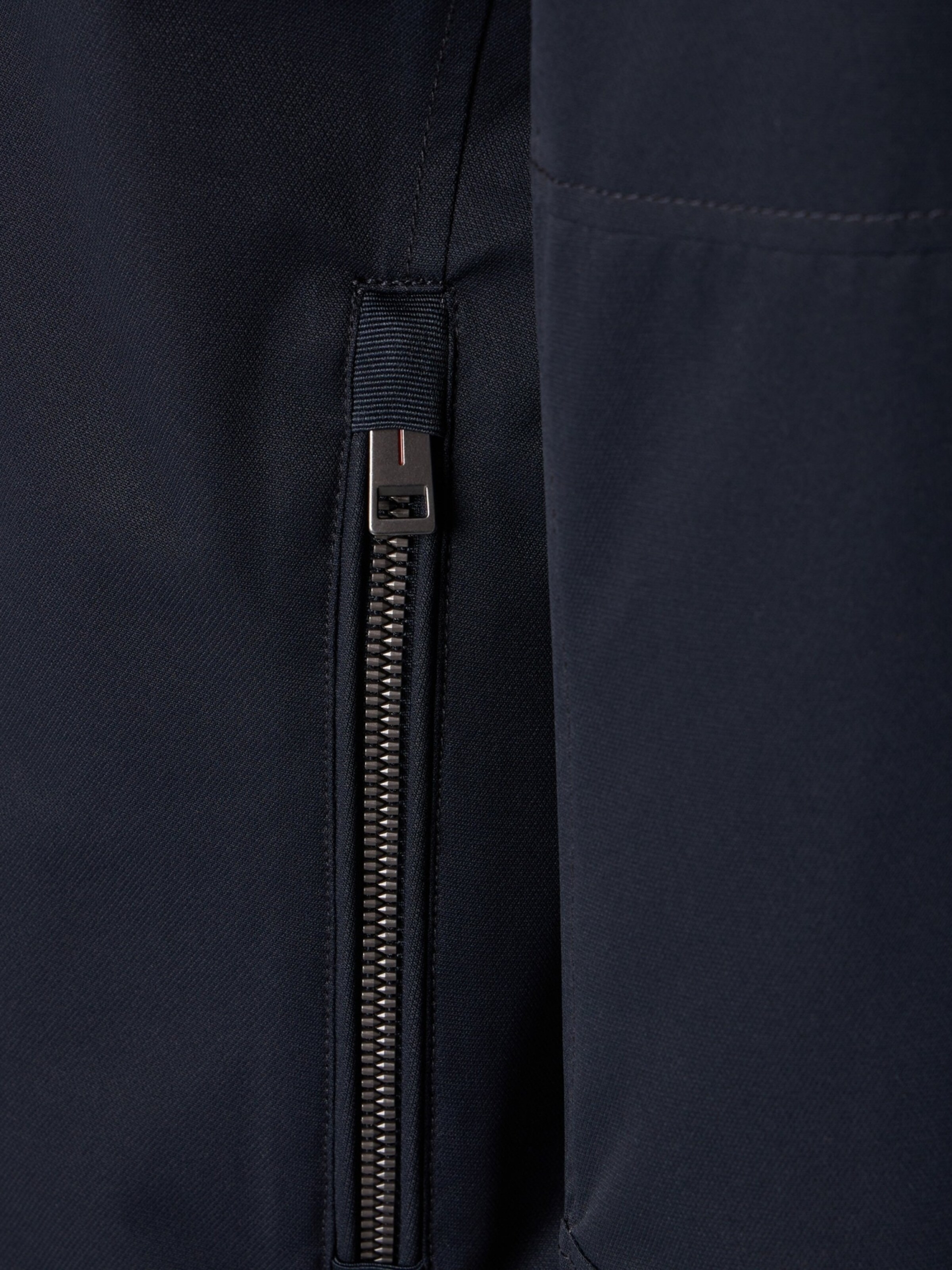 CASAMODA Between-season jacket in Blue