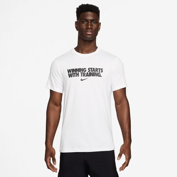 NIKE Funktionsshirt 'DF' in Weiß: Vorderseite