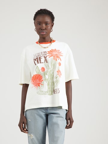 TOPSHOP Shirt in White: front