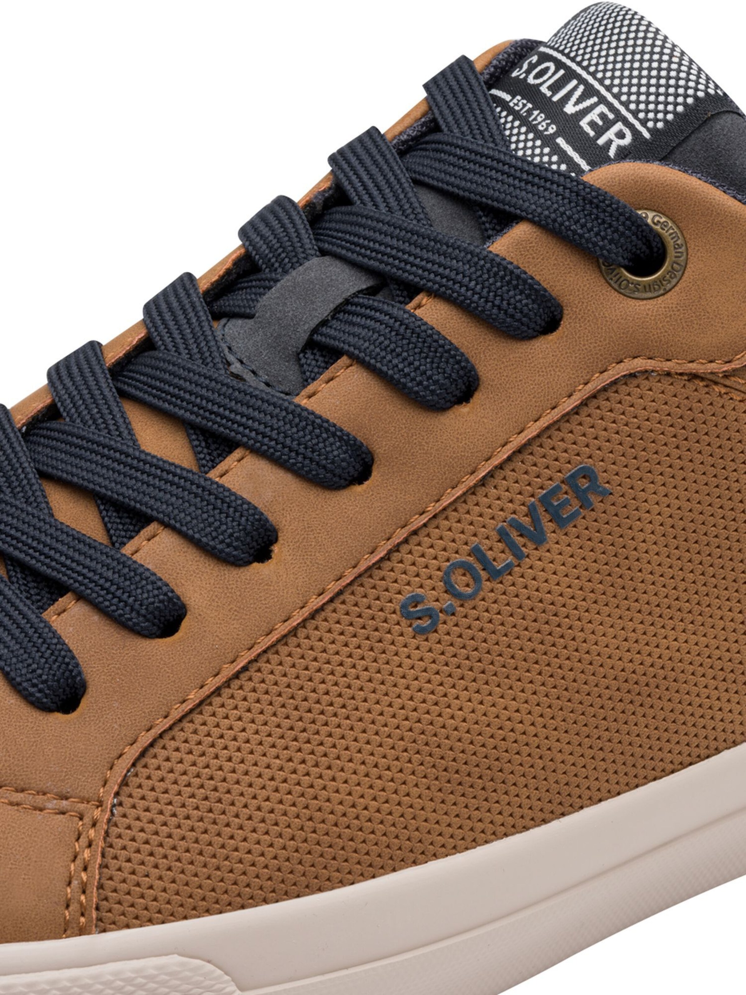 s.Oliver Sneaker in Braun