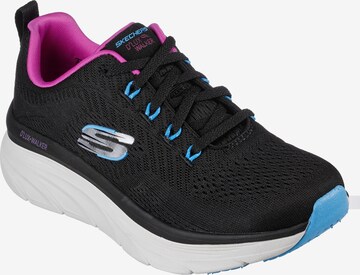 Baskets basses SKECHERS en noir