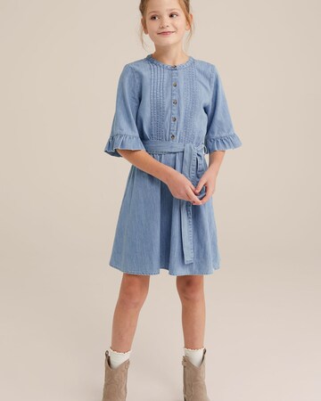 Rochie de la WE Fashion pe albastru: față