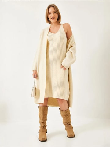 Robes en maille Bianco Lucci en beige