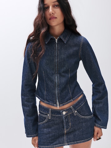 Pull&Bear Blouse in Blue: front