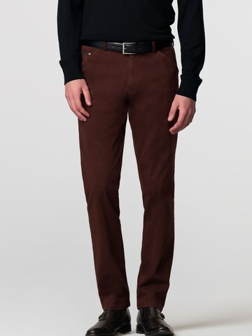 MEYER Regular Chino Pants 'Chicago' in Red: front