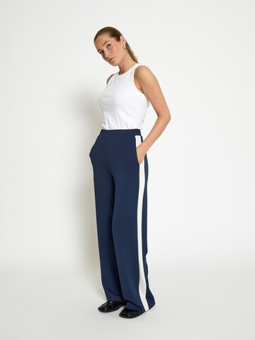 regular Pantaloni 'Dicette' di Peppercorn in blu
