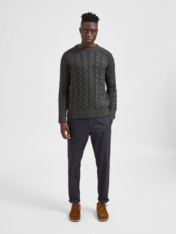 SELECTED HOMME Sweater 'Bill' in Grey