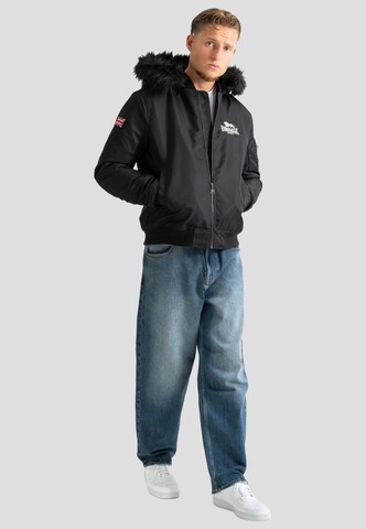 Lonsdale London Kurtka zimowa 'Mornington' w kolorze czarny