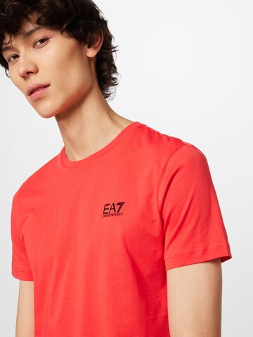 Tricou funcțional de la EA7 Emporio Armani pe roșu