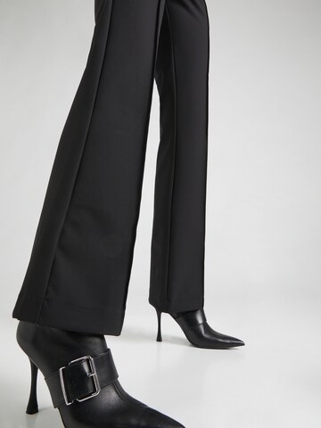 River Island Flared Pleat-front trousers in Black