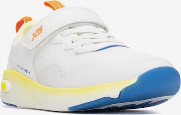 Xti Sneaker in Weiß: Vorderseite