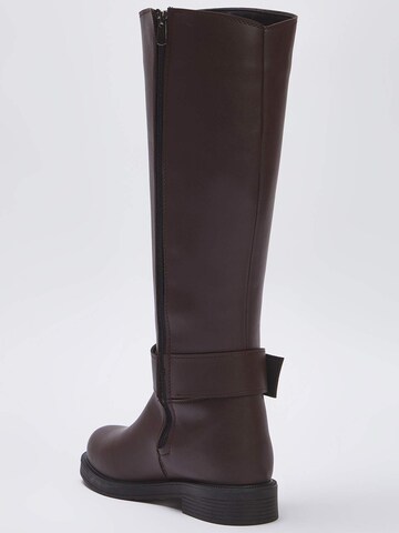 Trendyol Сапоги в Коричневый