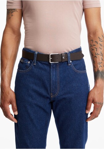 Calvin Klein Jeans Belt in Brown: front