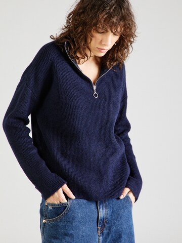 Pull-over Trendyol en bleu : devant