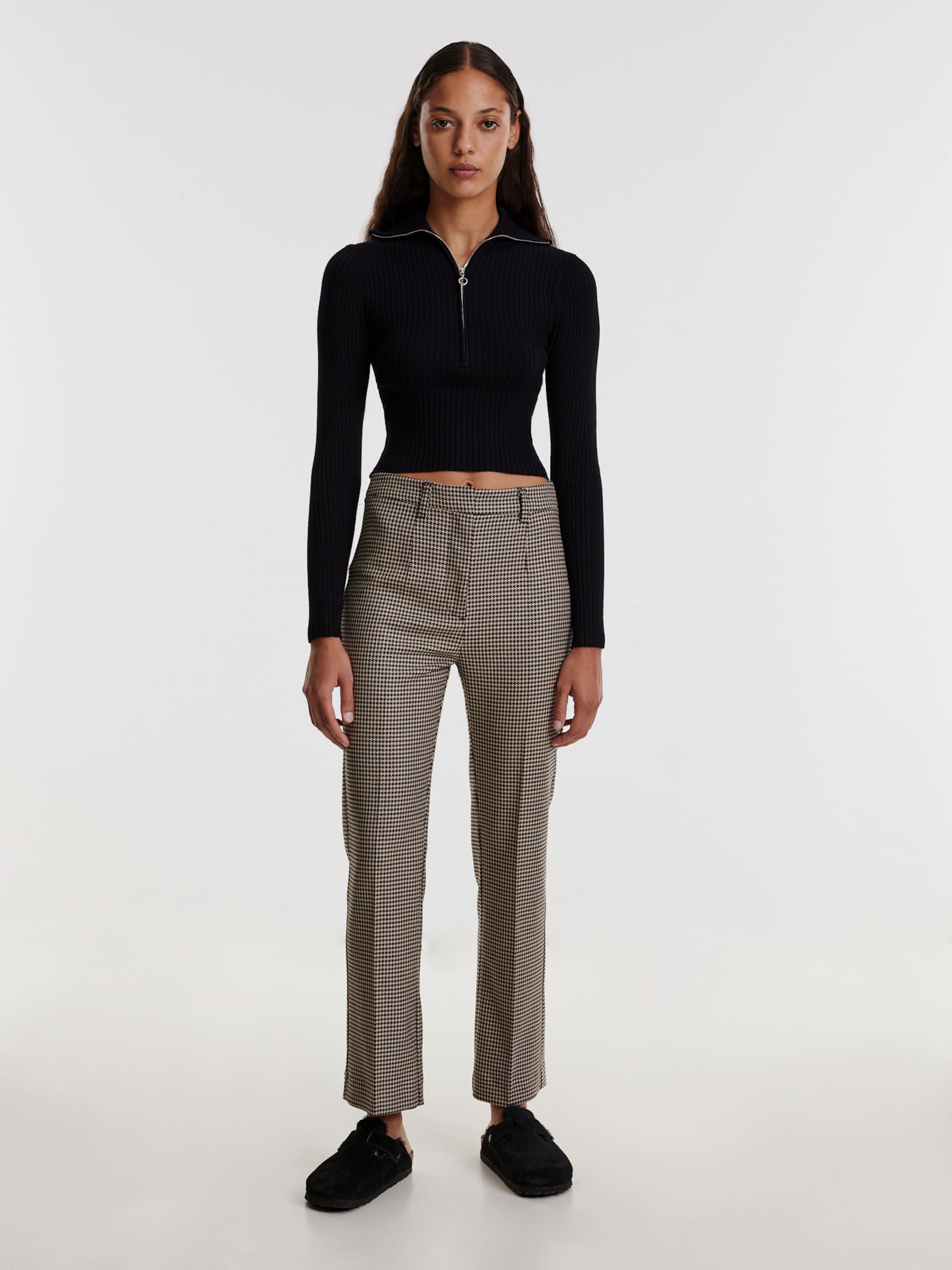 EDITED Produkter Pullover 'Fritzi' sort