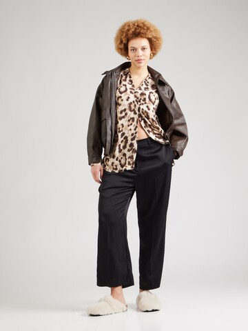 Vero Moda Curve Blus 'VMCAnna' i beige