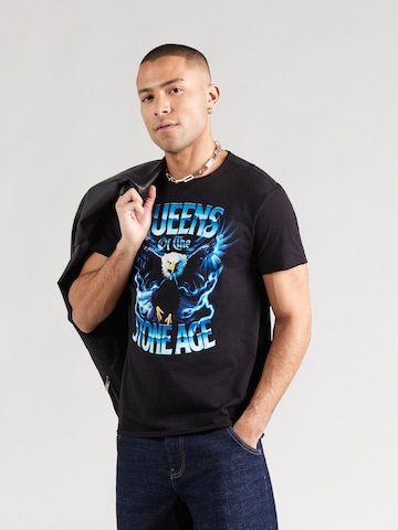 AMPLIFIED Shirt 'QTSA - Eagle' in Zwart: voorkant