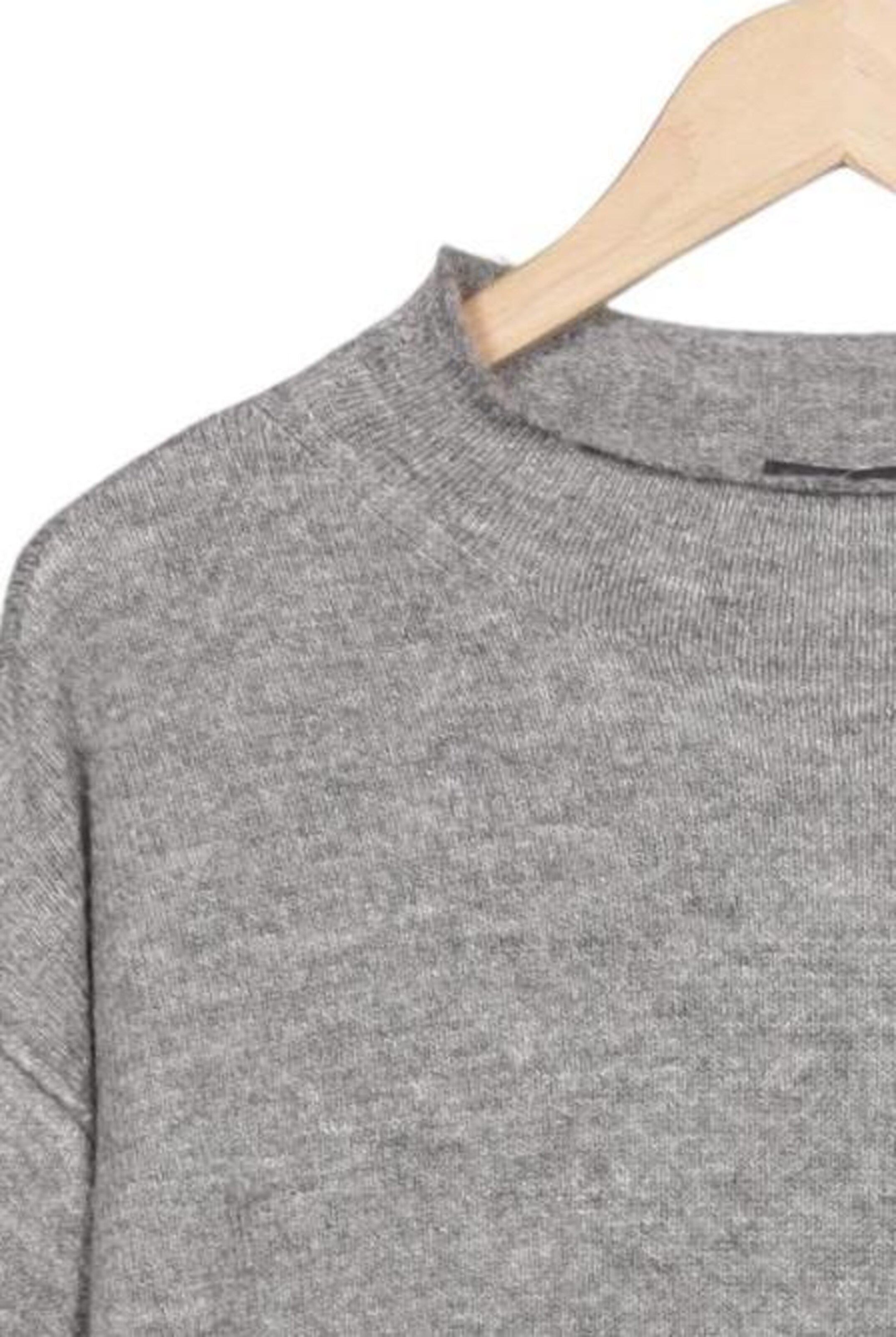 monari Sweater & Cardigan in S in Grey