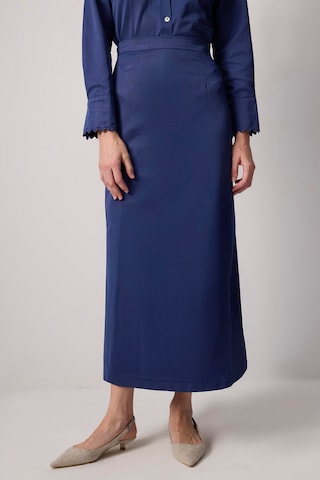 Jupe Touche Prive en bleu : devant