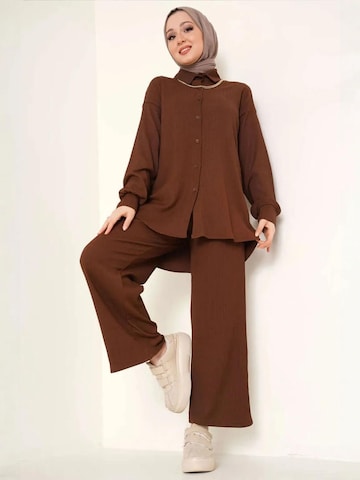 Pantalons de tailleur Bigdart en marron : devant