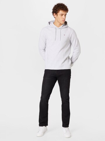 Tommy Jeans Sweatshirt in Grey