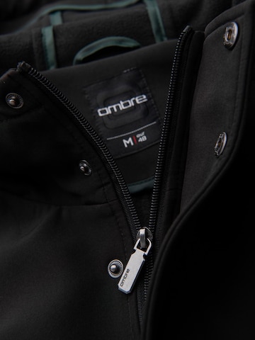 Parka d’hiver 'OM-JAPJ-0314' Ombre en noir