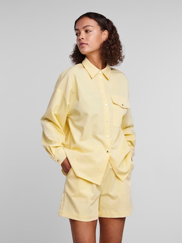 PIECES Blouse 'Abby' in Yellow: front