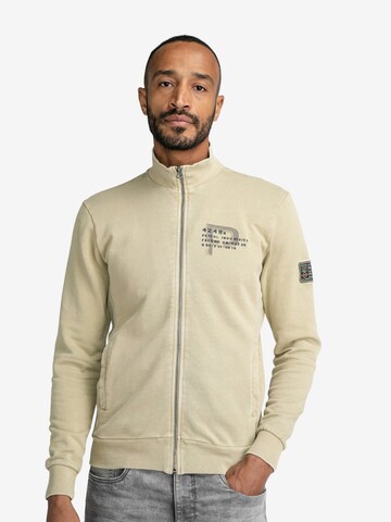 Veste de survêtement Petrol Industries en beige : devant