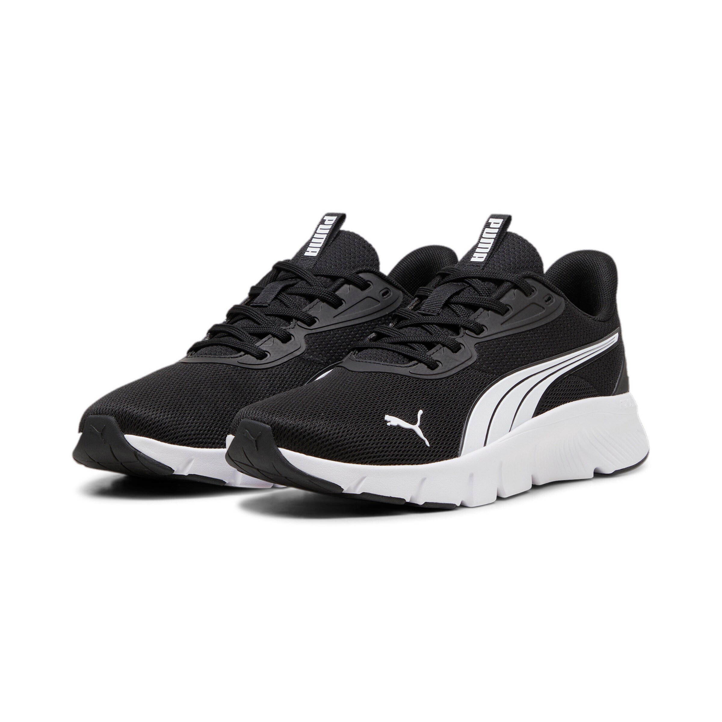 PUMA Laufschuh in Schwarz