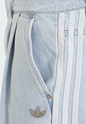 ADIDAS ORIGINALS Baggy Bandplooi jeans 'Adilenium Season 5' in Blauw