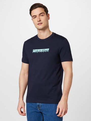 T-Shirt Calvin Klein en bleu : devant